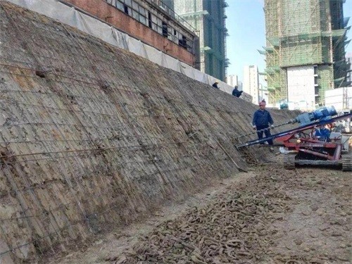 当阳建筑边坡支护