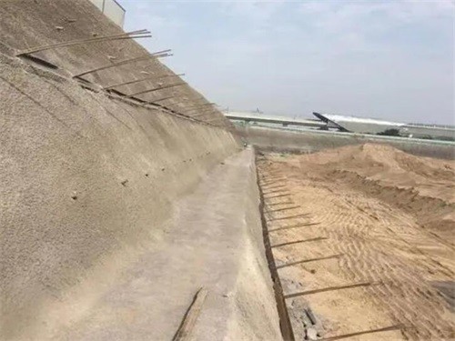 当阳河道边坡加固